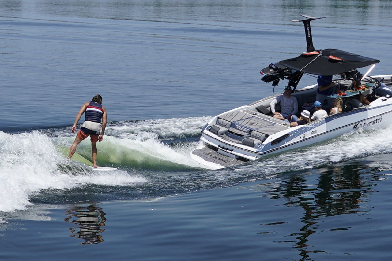 Tow sport MerCruiser
