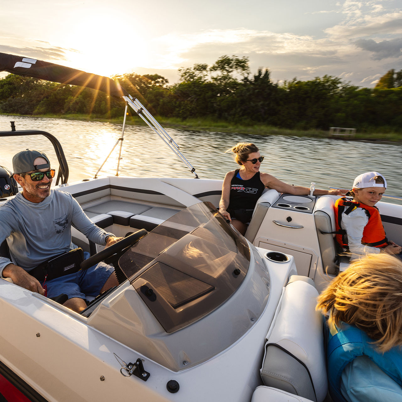 Contact an Authorized Mercury Marine Dealer
