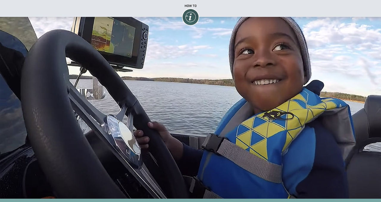 How to Introduce Your Children to Driving a Boat