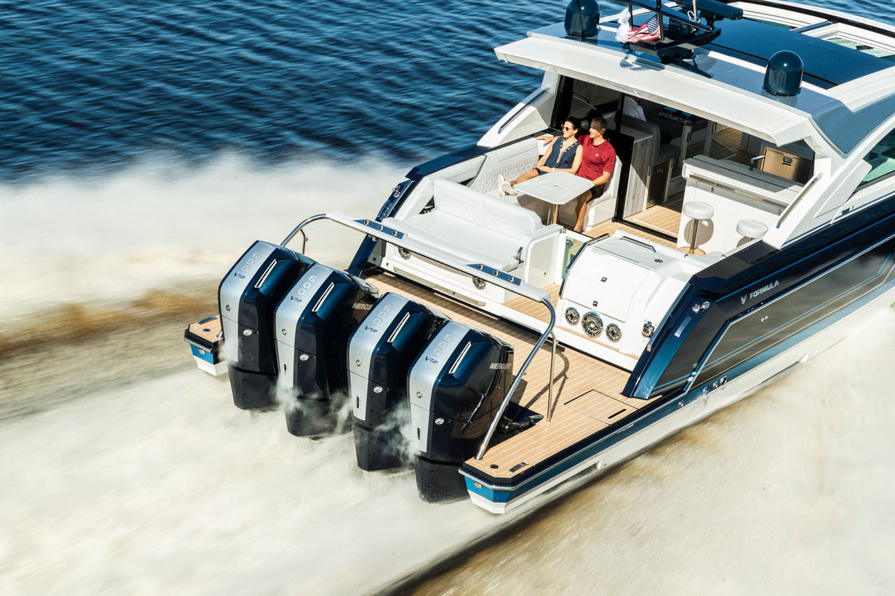 Inboard Tow Sport T6200 MerCruiser