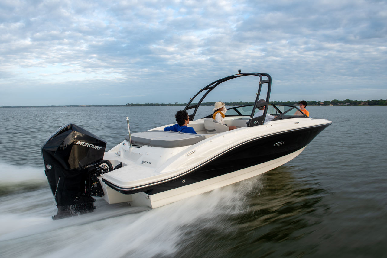 Inboard Tow Sport T6200 MerCruiser