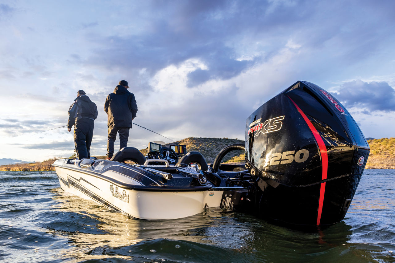 2024年レディースファッション福袋特集 Pro XS® | Mercury Marine 100馬力～