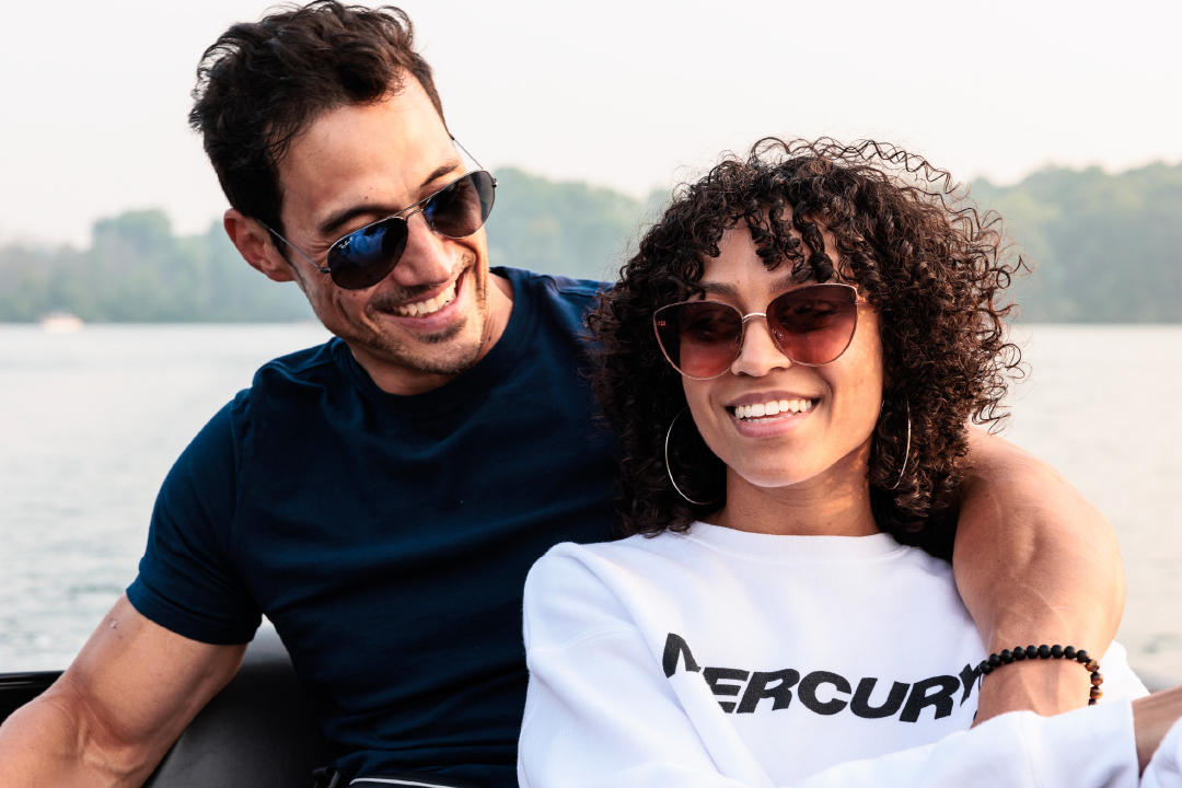 couple sur un bateau