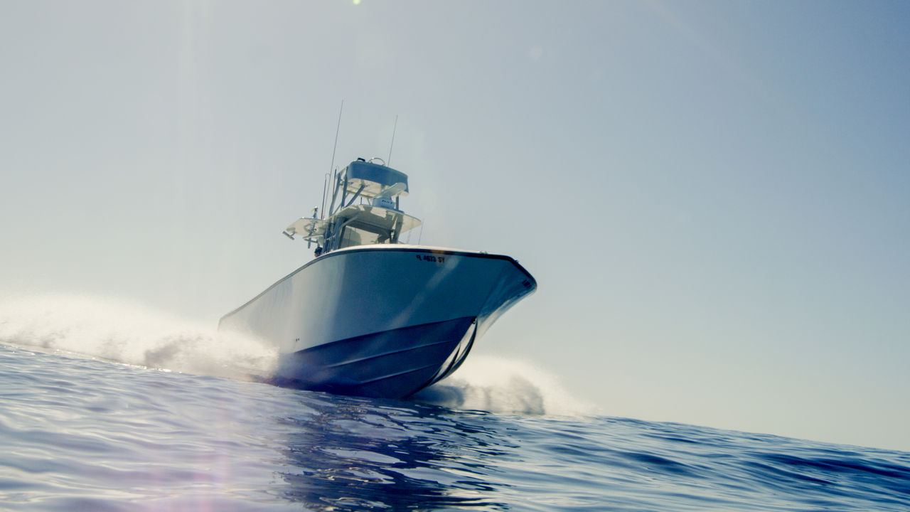 rush boat in motion