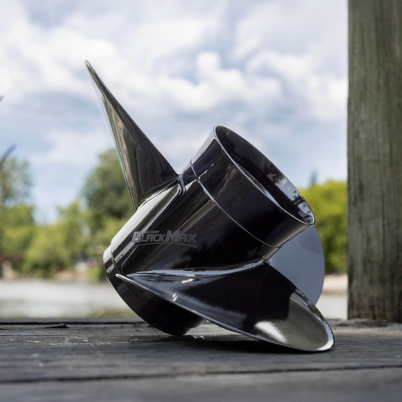Black Max Propeller